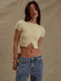 Blusa de bonotes, color  amarilla