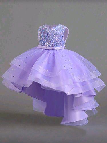 Vestido de lentejuelas lila