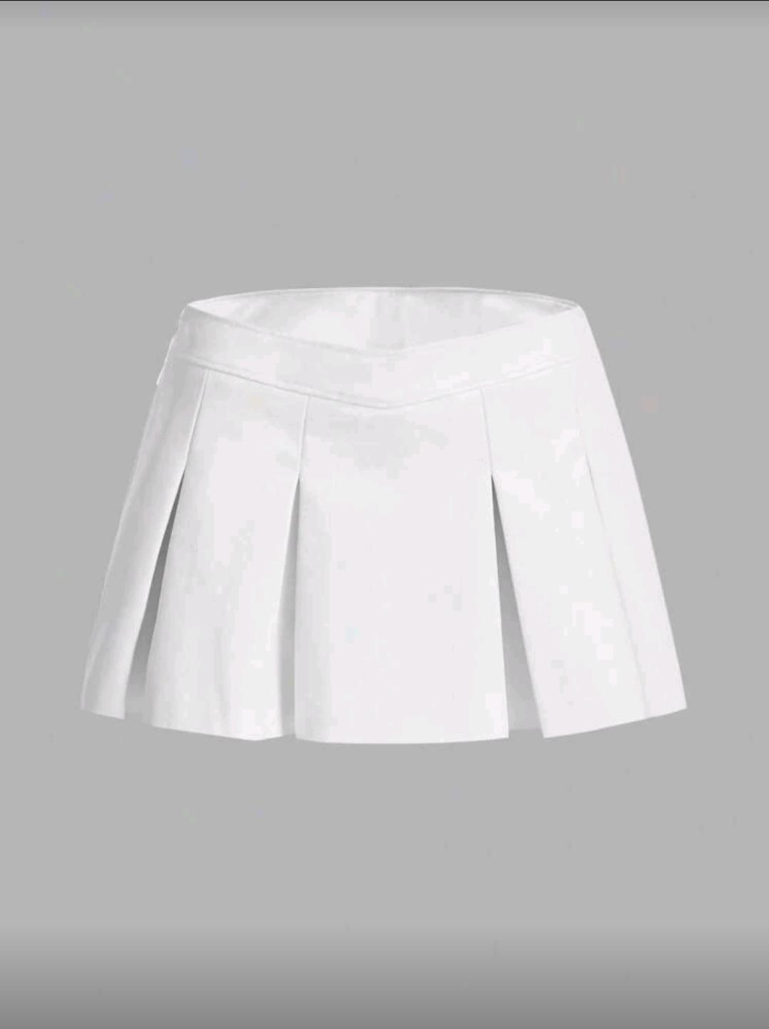 Falda cuerina blanca