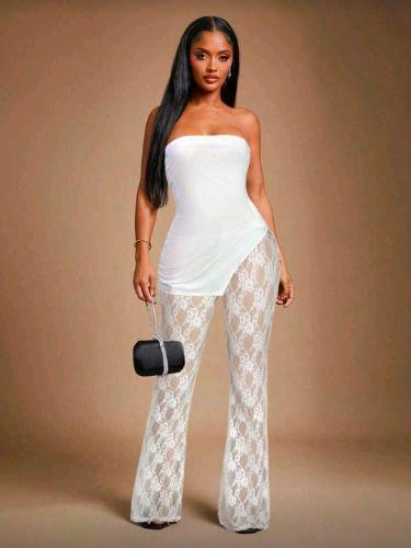 Conjunto de encaje blanco