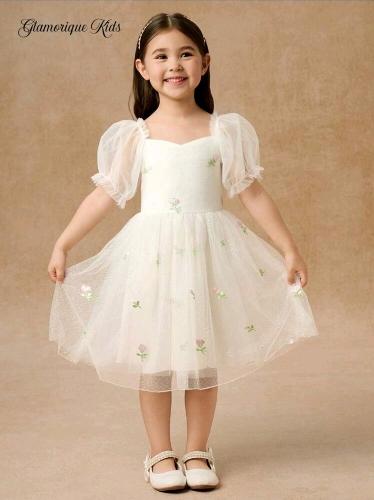 Vestido de tull con brillos