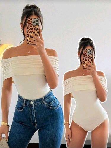 Boddy cuello bandeja color crema