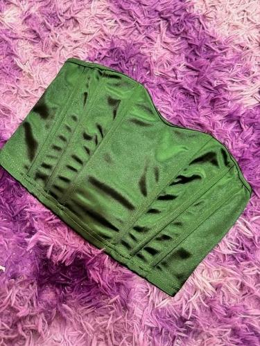 Top verde satinado